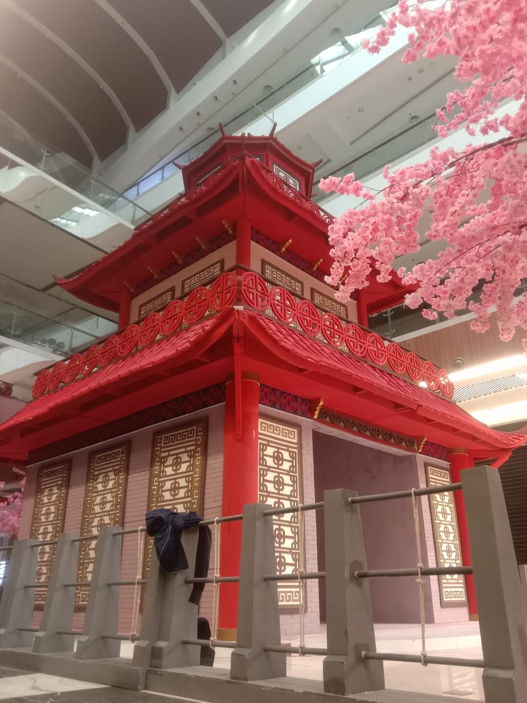 Galeri Dekorasi Pagoda Imlek 1
